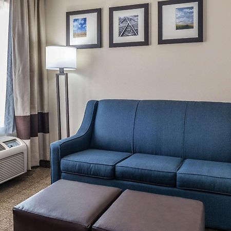 Comfort Suites Springfield Esterno foto