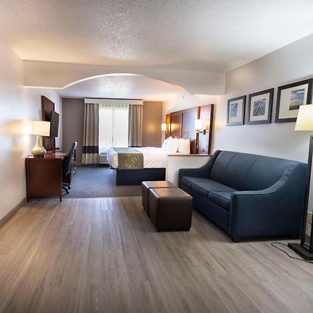 Comfort Suites Springfield Esterno foto