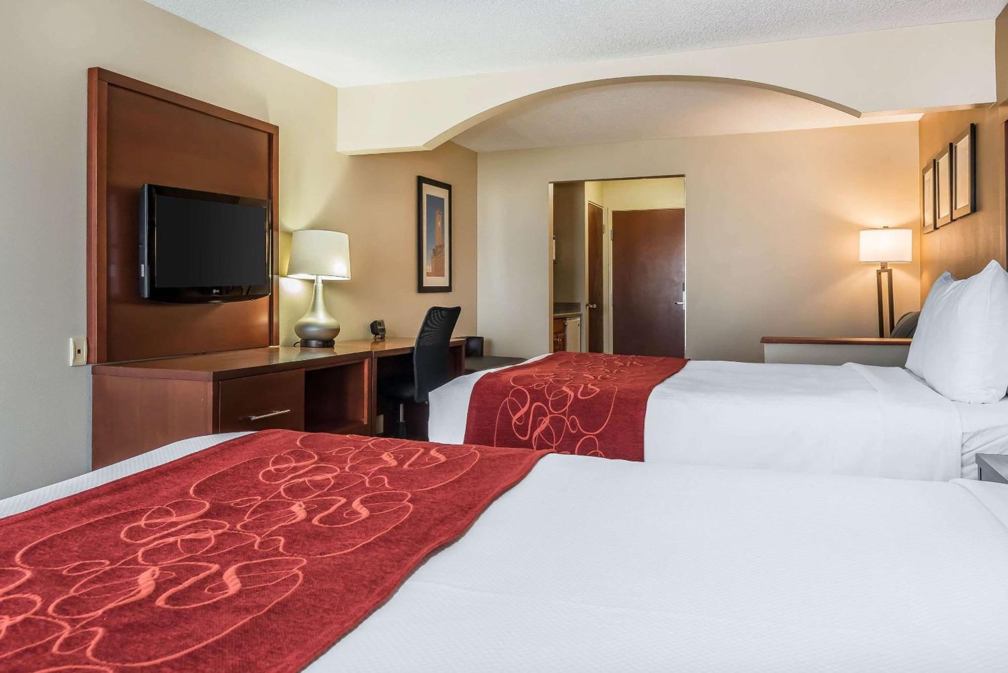 Comfort Suites Springfield Esterno foto