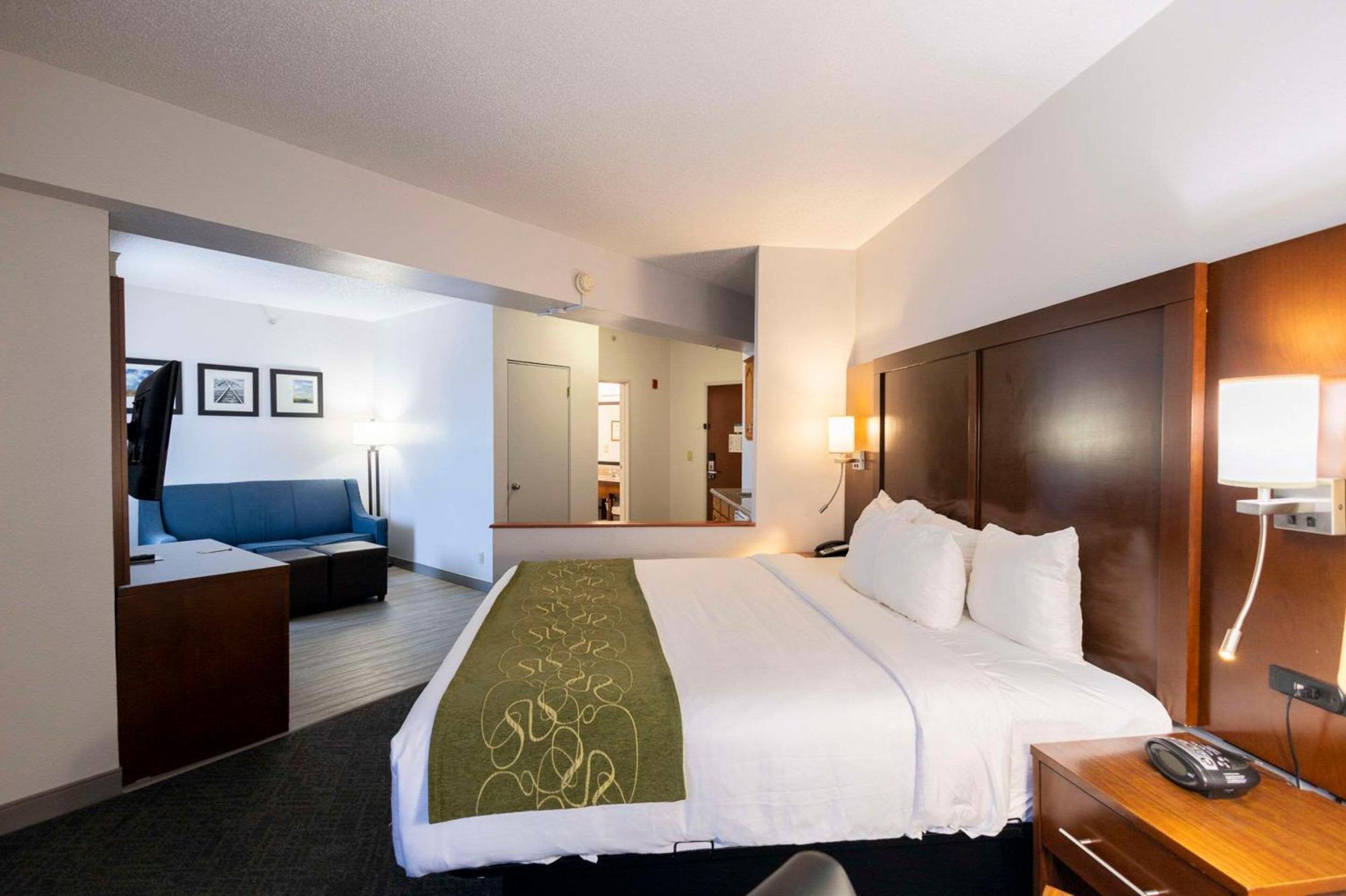 Comfort Suites Springfield Esterno foto