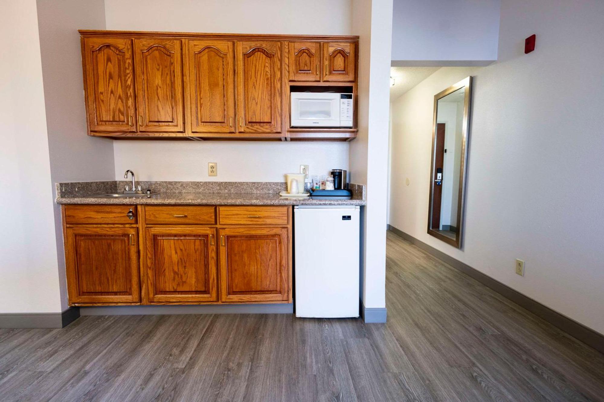 Comfort Suites Springfield Esterno foto