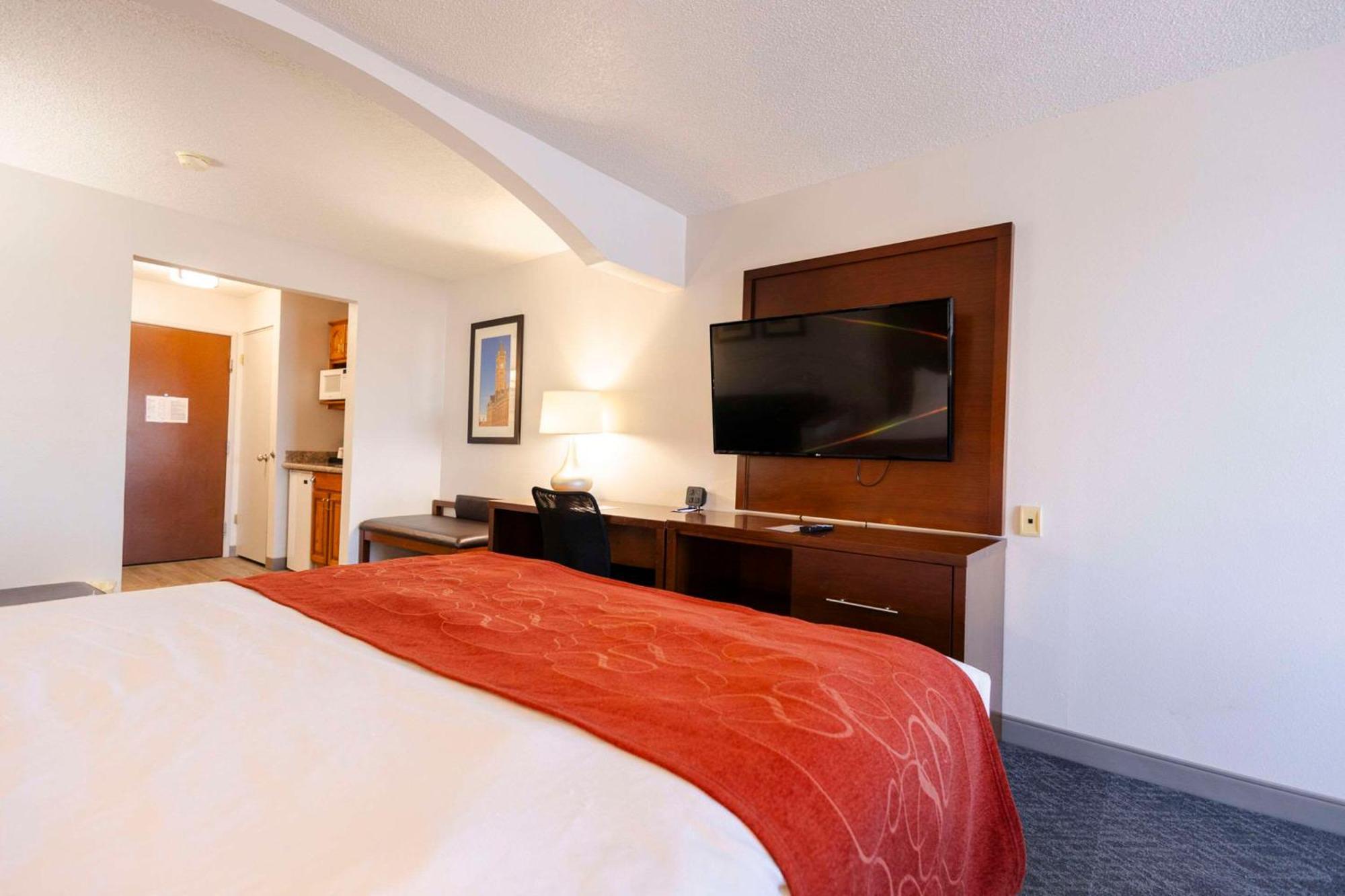 Comfort Suites Springfield Esterno foto