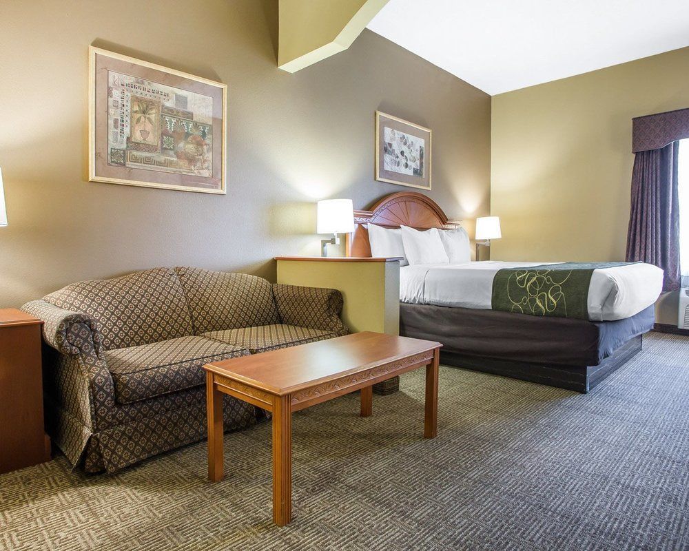 Comfort Suites Springfield Esterno foto